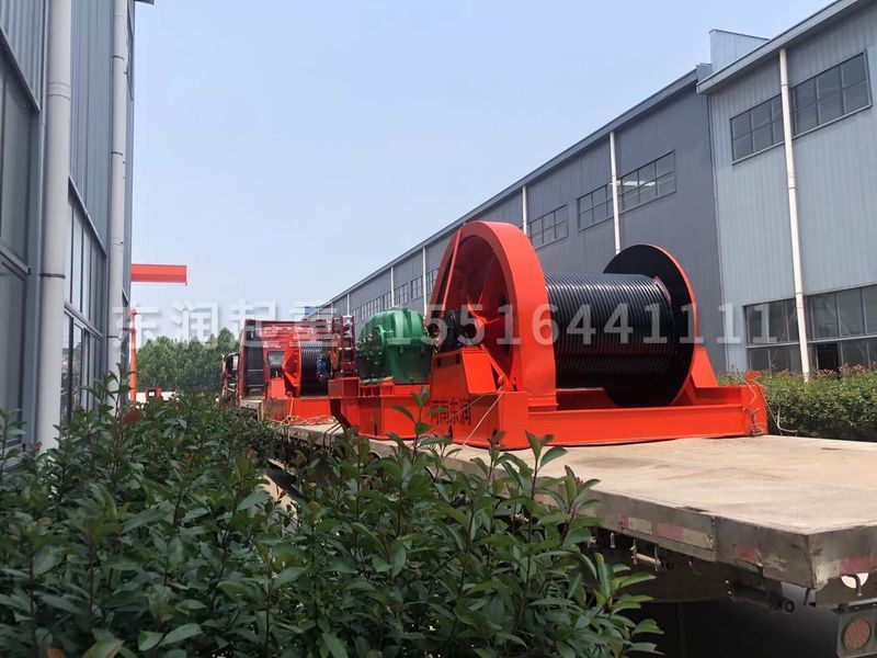 慢速32噸卷揚機(jī)